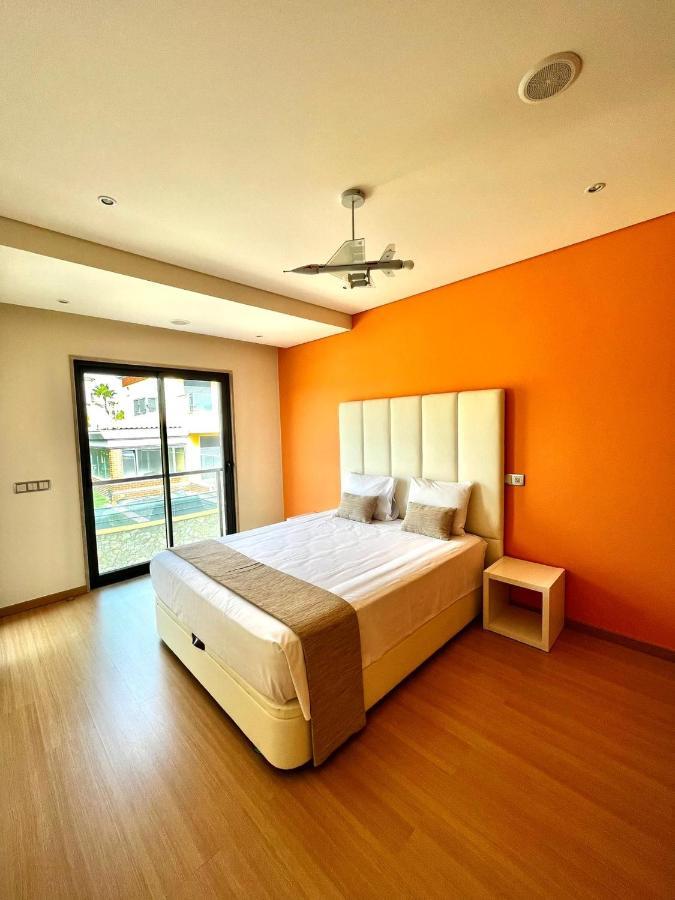 Funtastic Villa With Pool Албуфейра Экстерьер фото