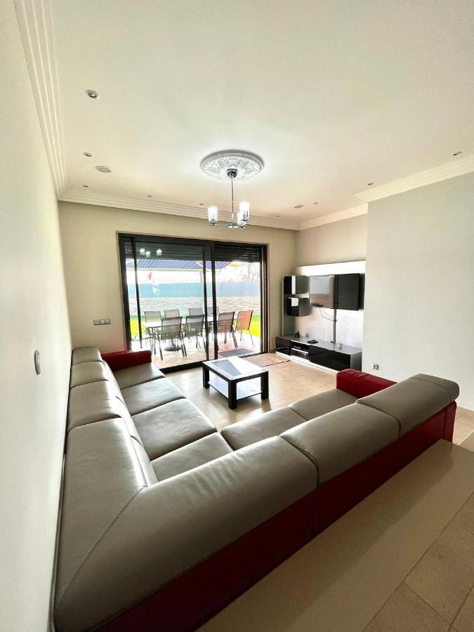 Funtastic Villa With Pool Албуфейра Экстерьер фото
