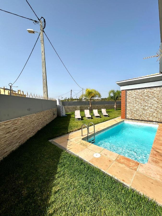 Funtastic Villa With Pool Албуфейра Экстерьер фото